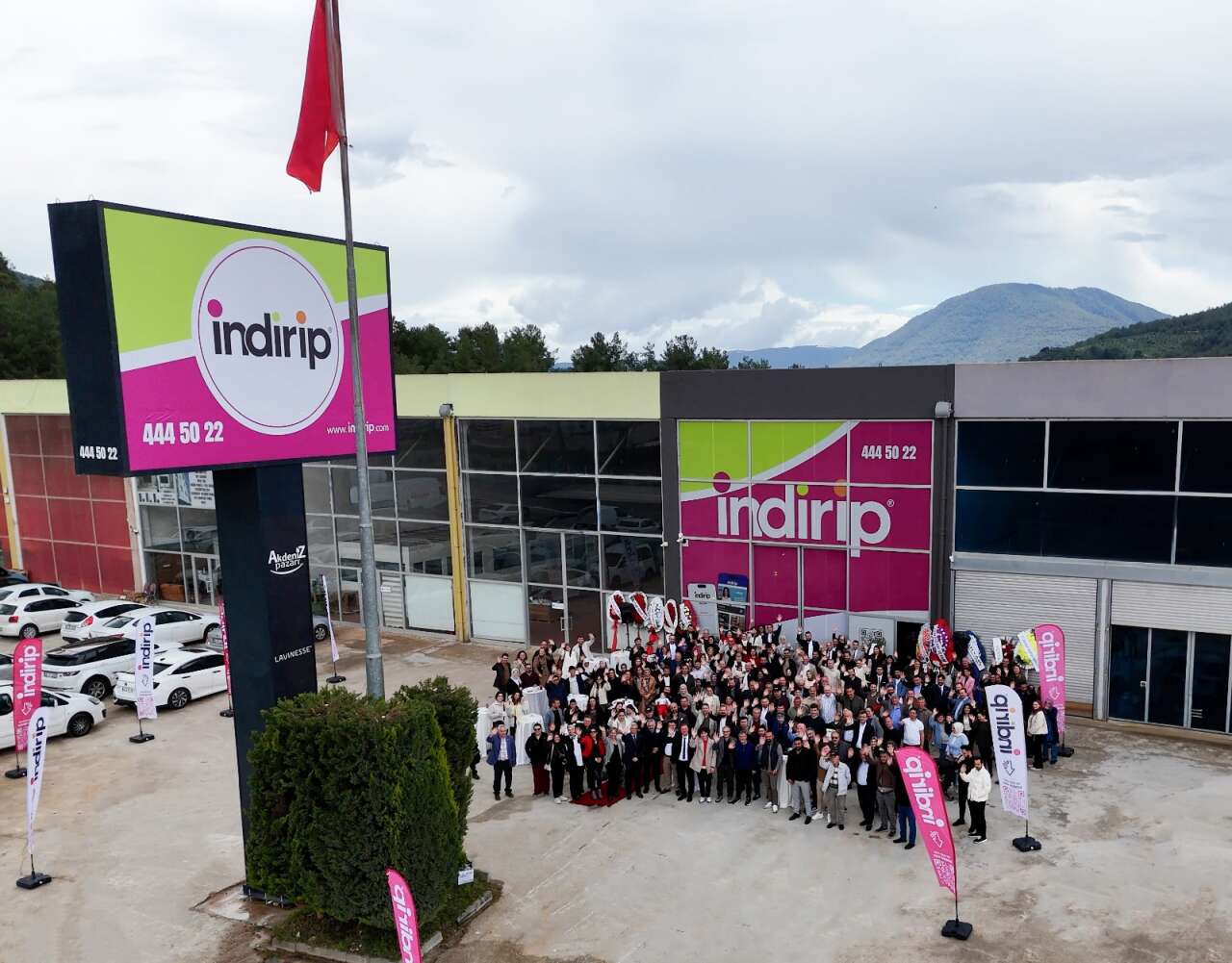 Muğla’da Kurulan Yerli “İndirip” Uygulaması Yeni Genel Merkezini Açtı 1